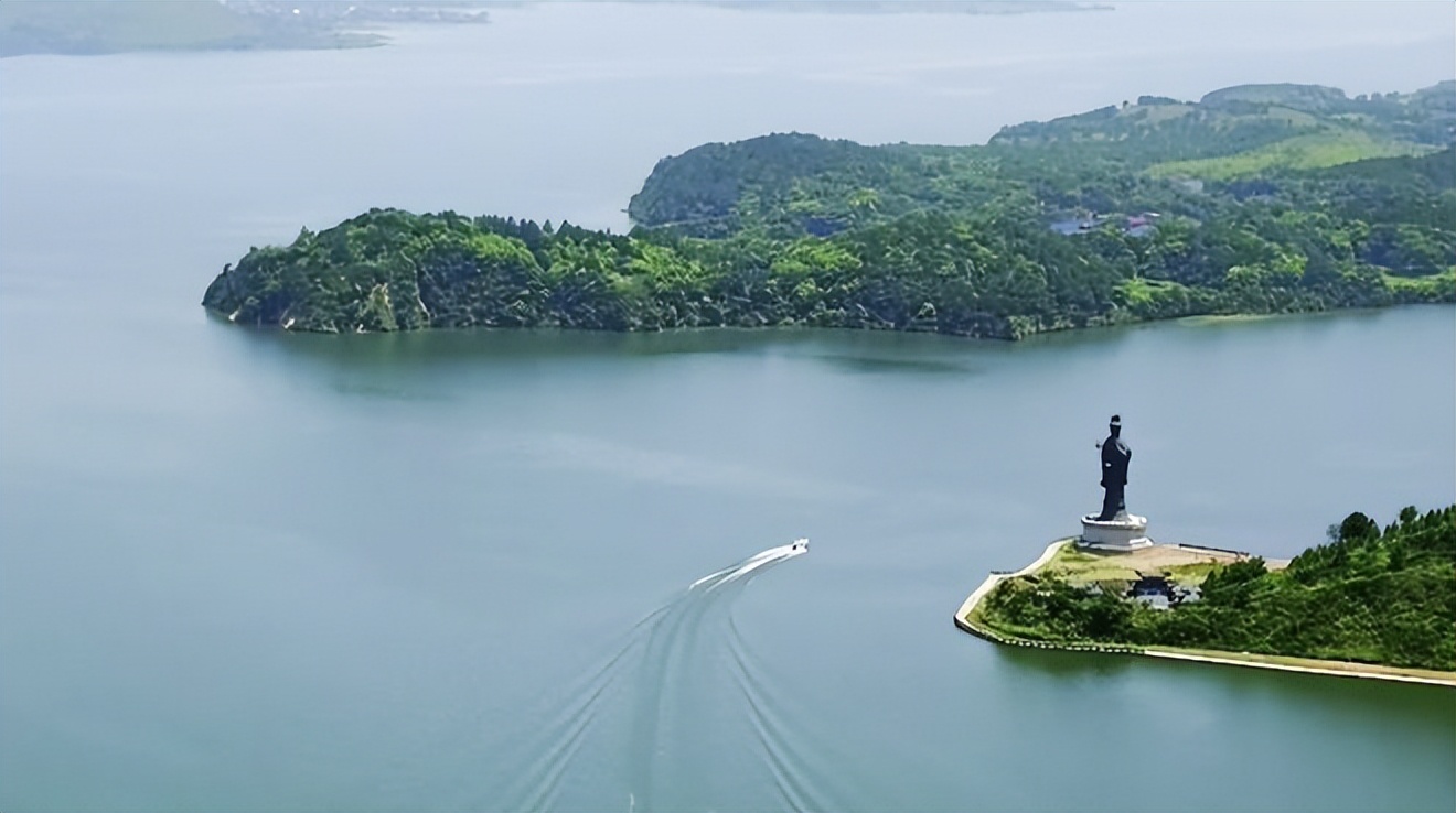 江西旅游必去十大景点有哪些？江西旅游景点排行榜前十名插图8