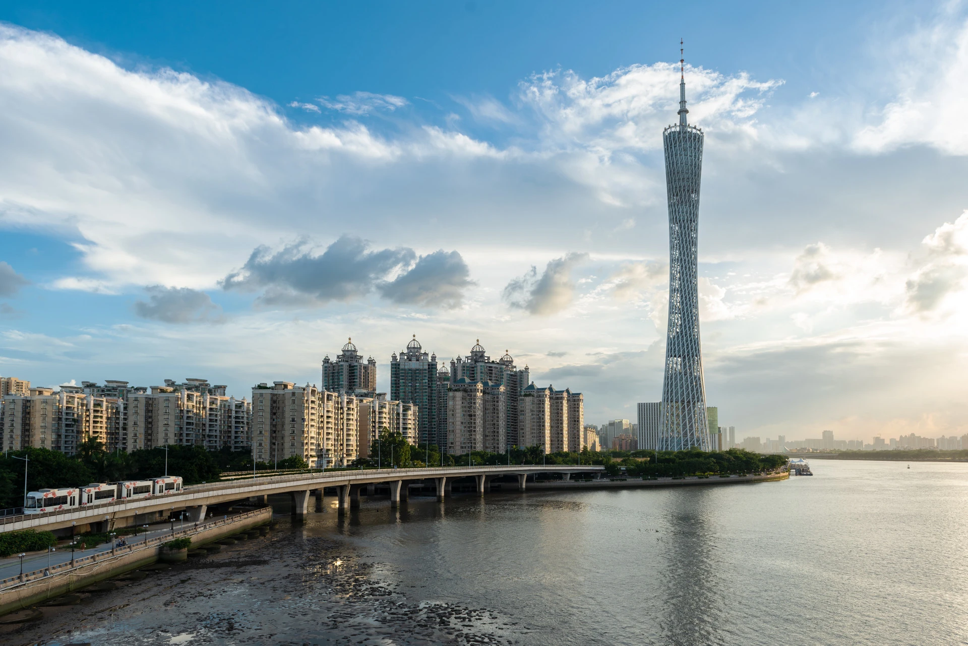 南方旅游必去十大城市有哪些？南方旅游必去城市排行榜前十名插图